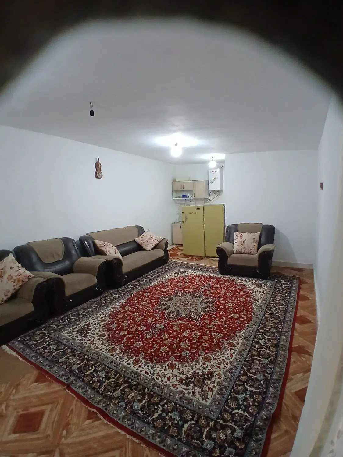 اجاره سویت ویلامنزل باغ لب اب