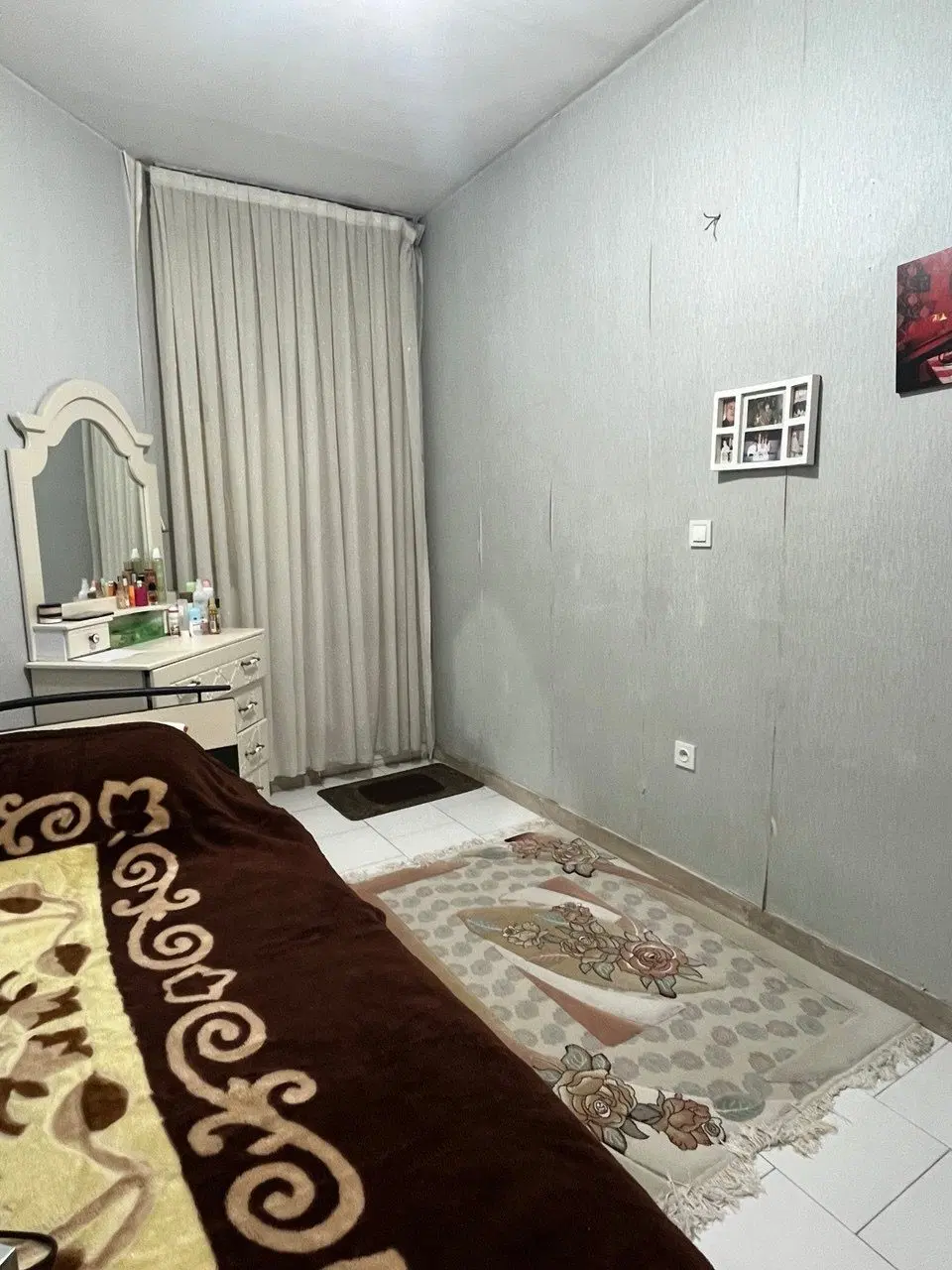واحد ۳۴ متری حشمتیه