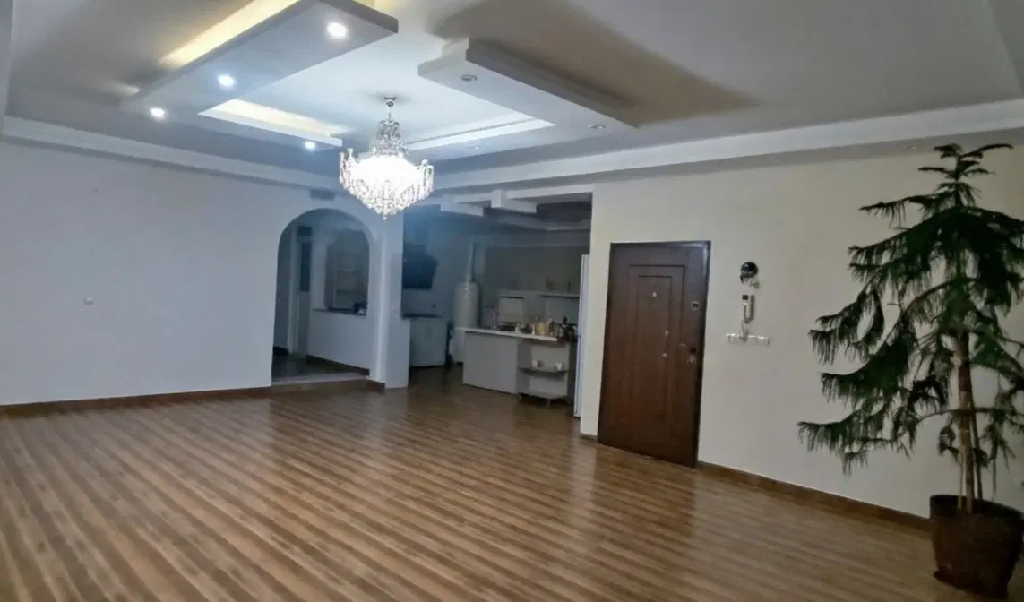 اجاره یک طبقه  ۱۵۰متری از خانه ویلایی دوطبقه