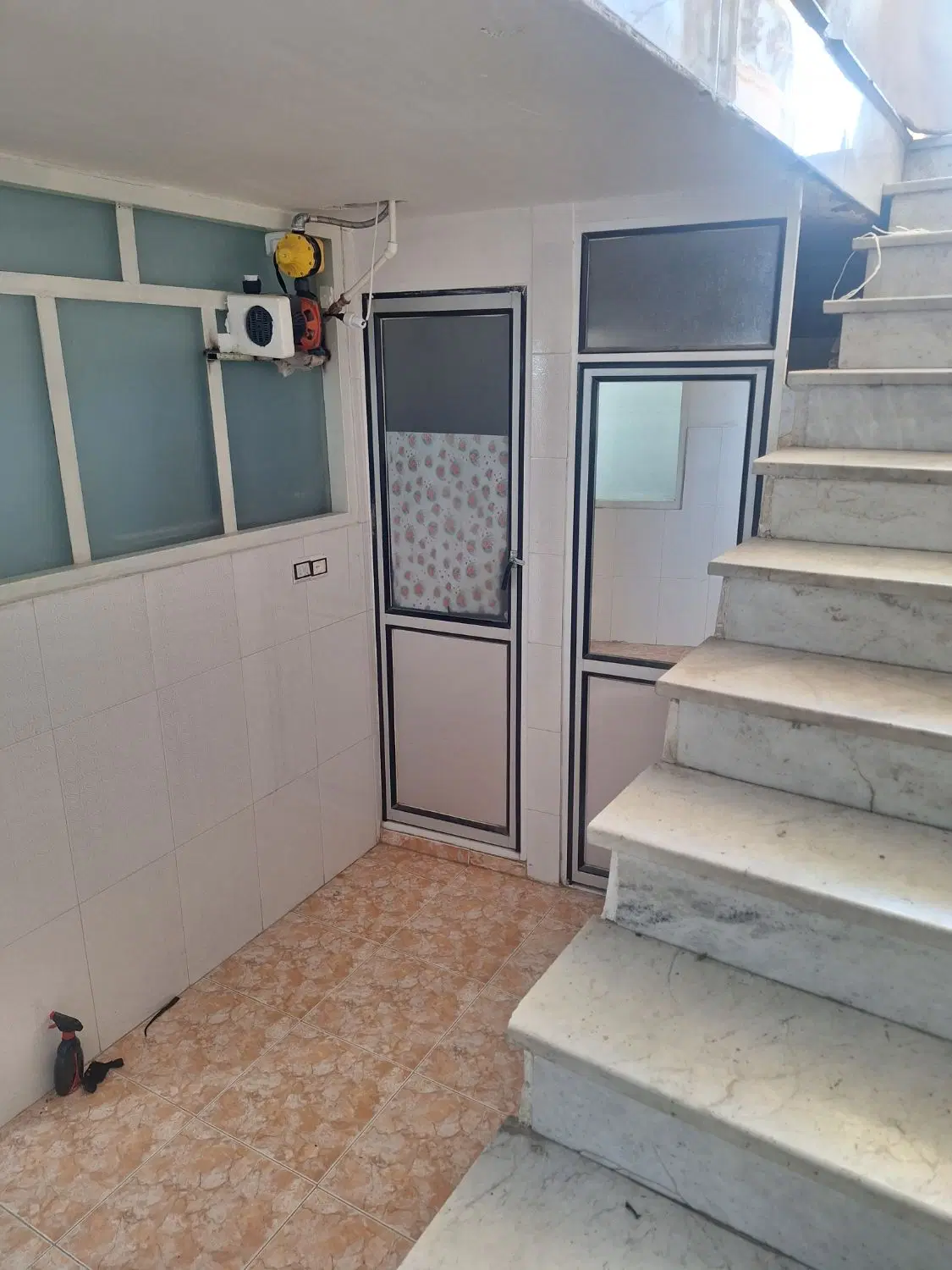 اجاره زیر زمین ۷۰ متری