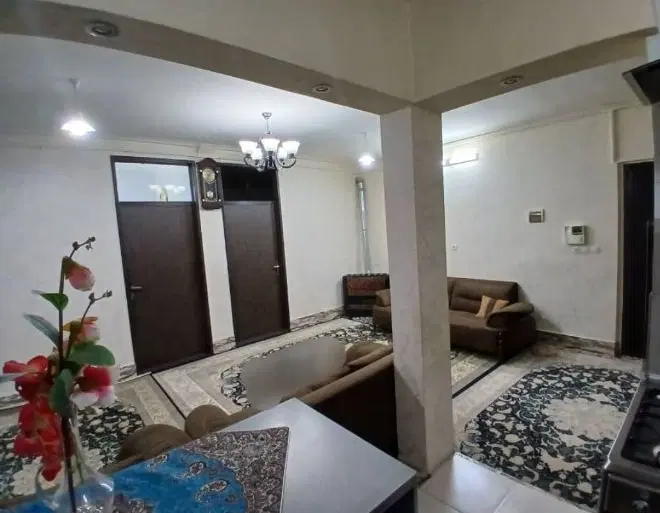 آپارتمان ۹۰ متری، ۲ خوابه،نصیری شمالی