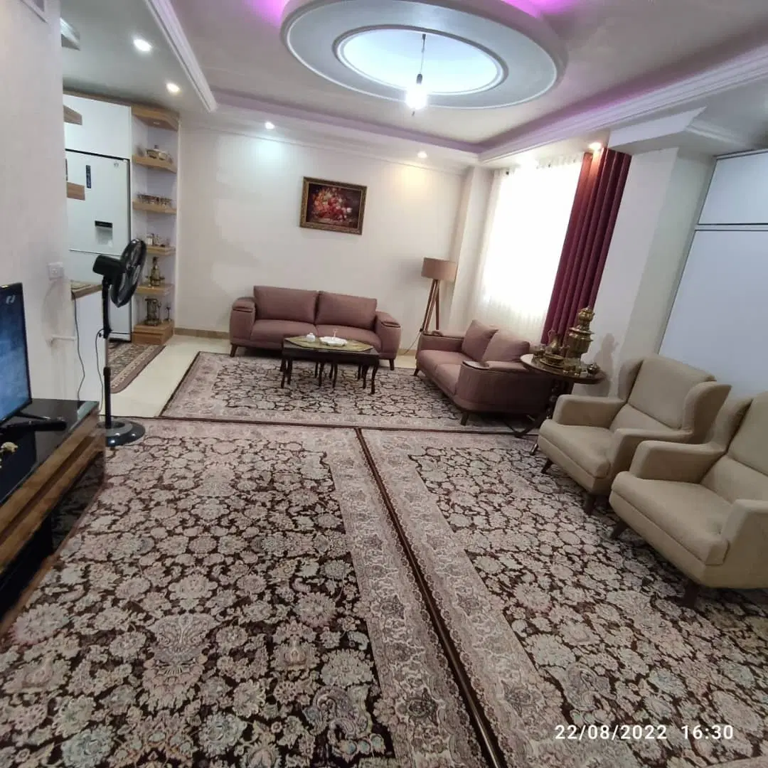 آپارتمان 62 متری میدان نه دی حاج سیاری