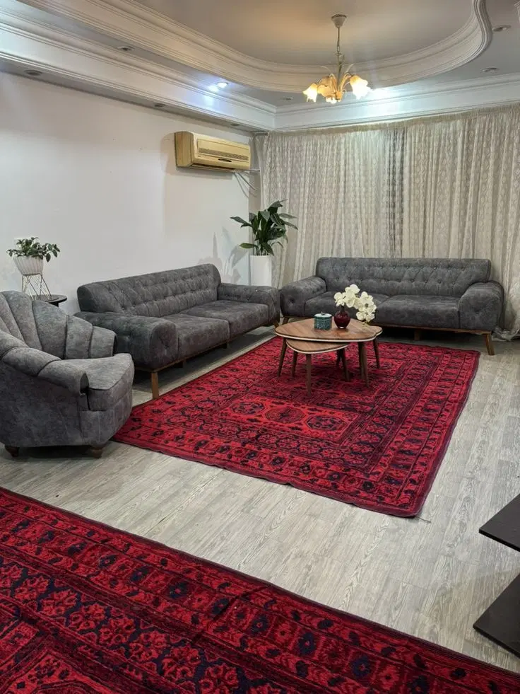 83 متر _ با پارکینگ _ به قیمت رسیده