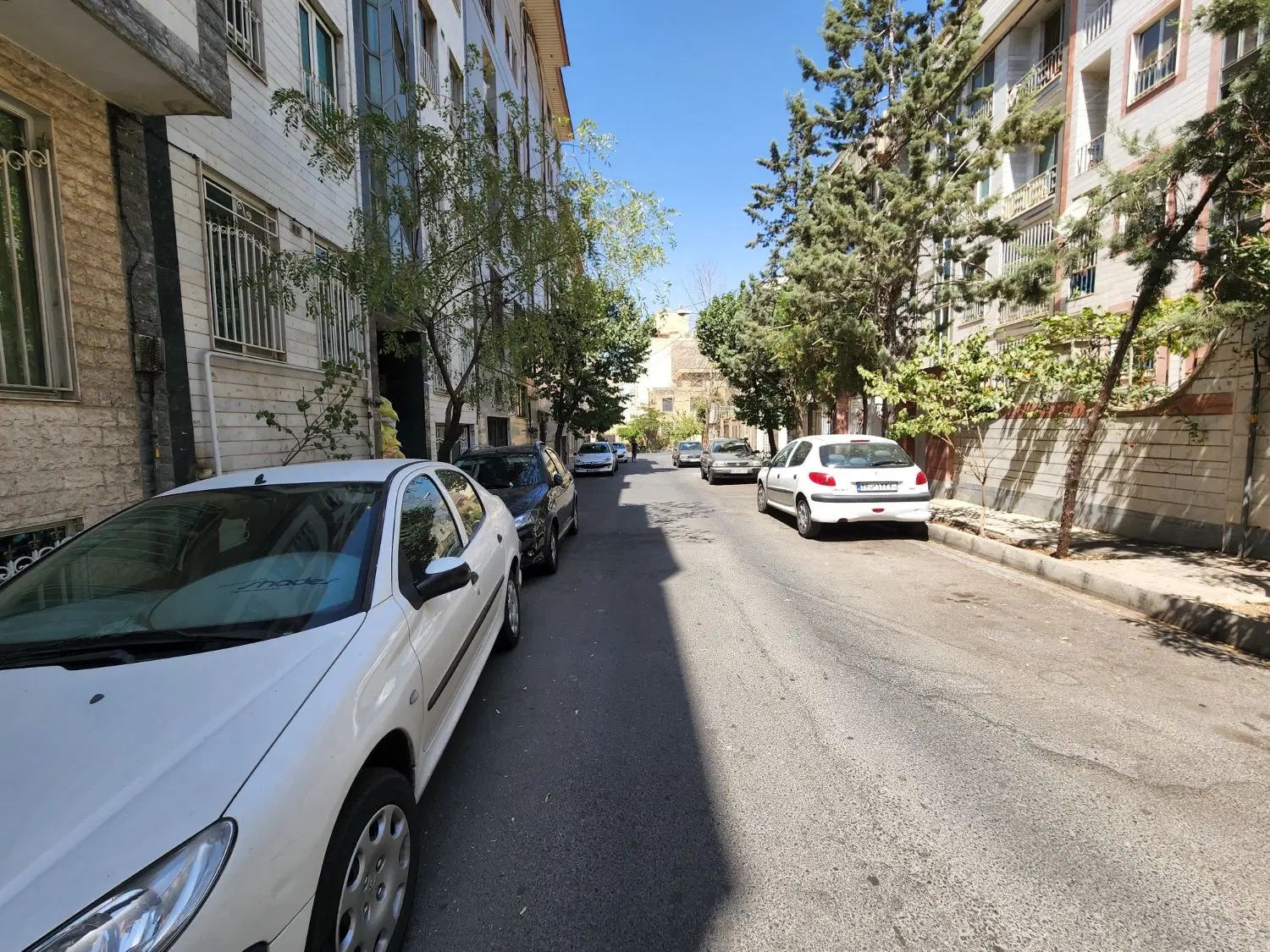 ((تهرانسر ۶۰ متر))
