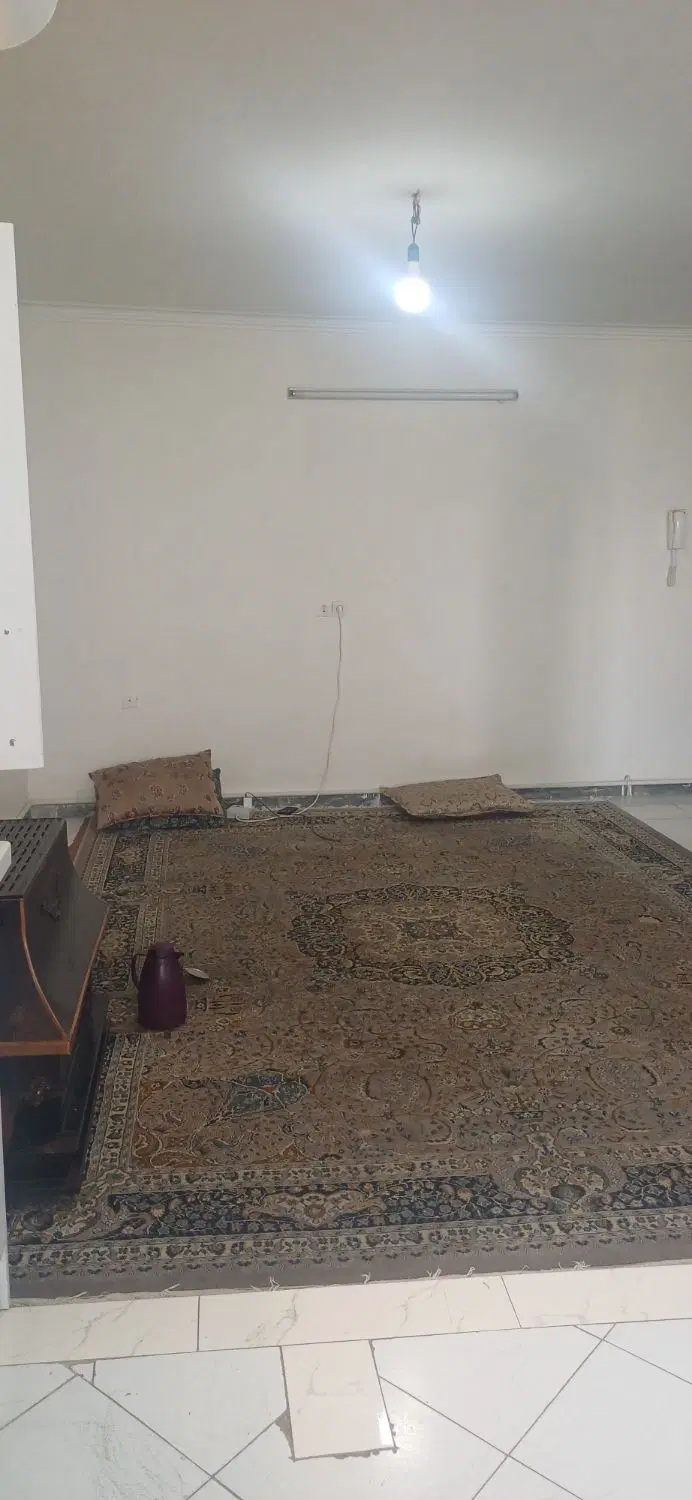 واحداجاره ای۶۵متری طبقه دوم بحربلوارحیدرآباد