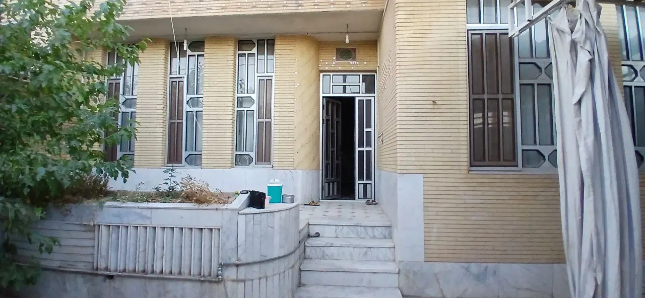خانه  مسکونی  در فاز ۴ قدیم