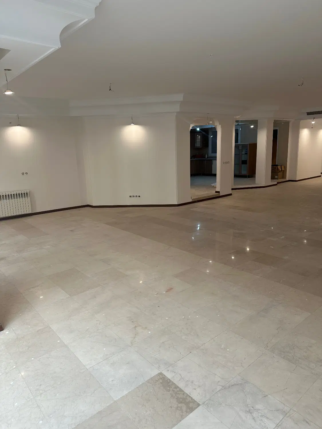 آپارتمان ۲۷۰ متری اجاره