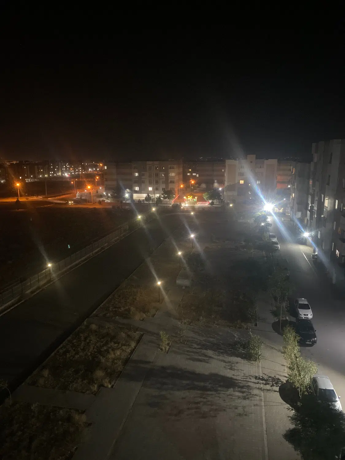 همخونه‌ خ‌ میخوام