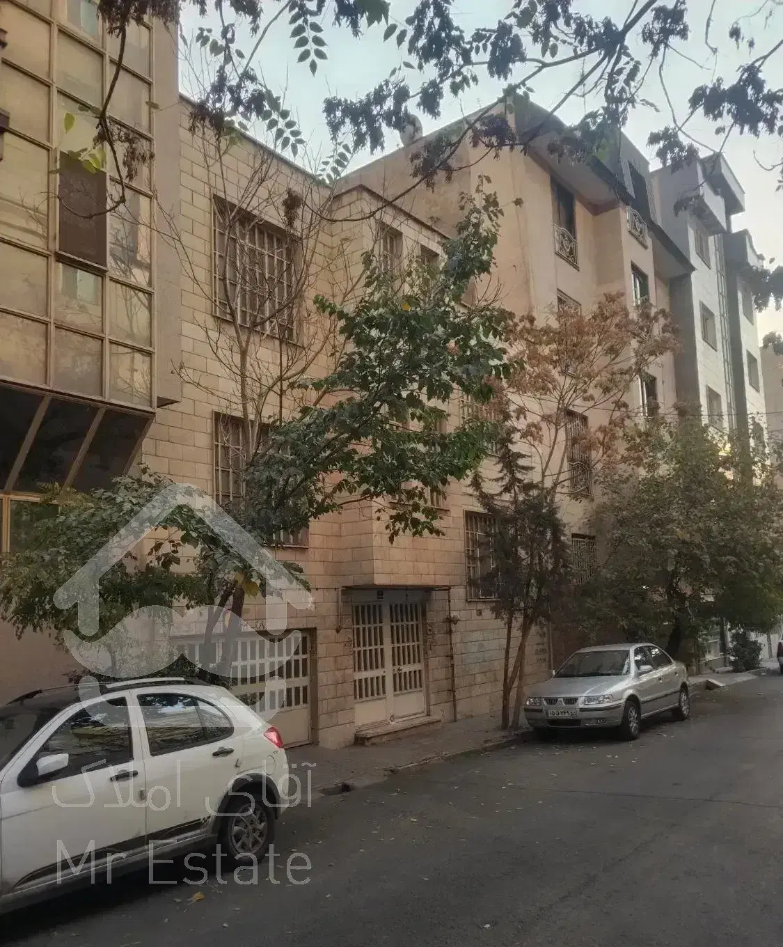 ملک تجاری مسکونی باهنرشمالی بدون واسطه