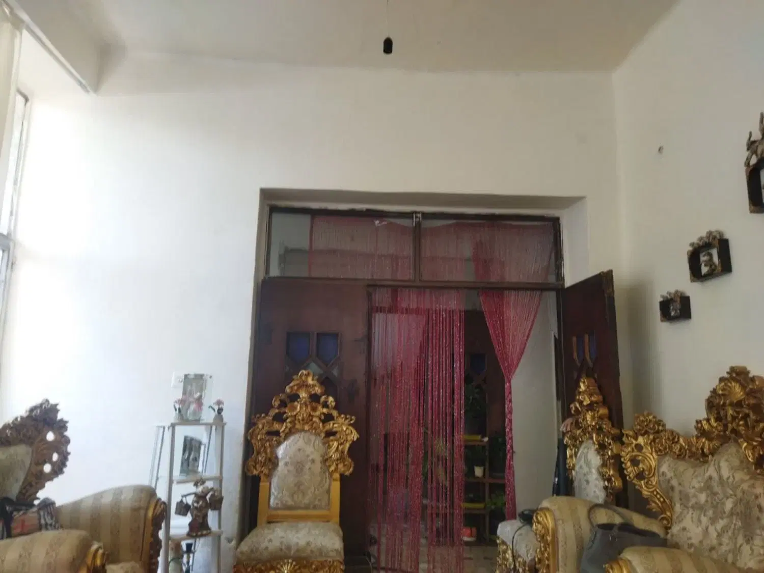 اجاره واحدمسکونی همکف حیاط دار