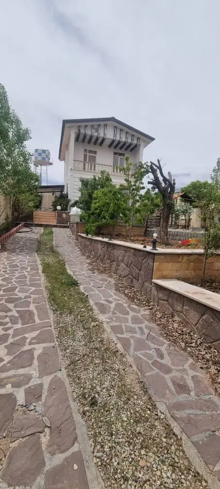 ویلا با قیمت استثنایی