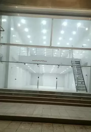 فروش مغازه لاکچری لوکیشن بی نظیر