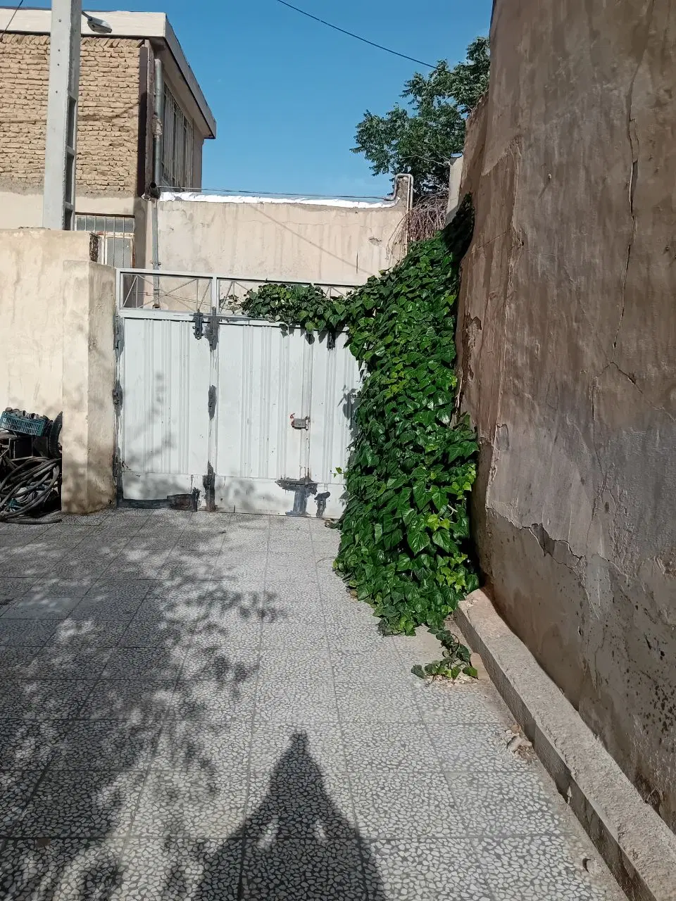 منزل ۵۰۰ متری