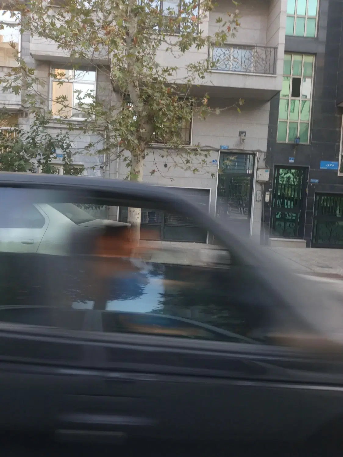 نارمک دلاور ۷۰متر ۲خوابه تخلیه