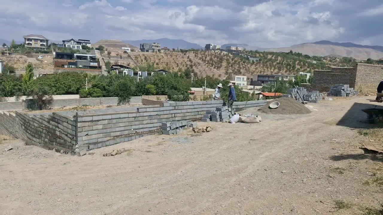 زمین  رودهن