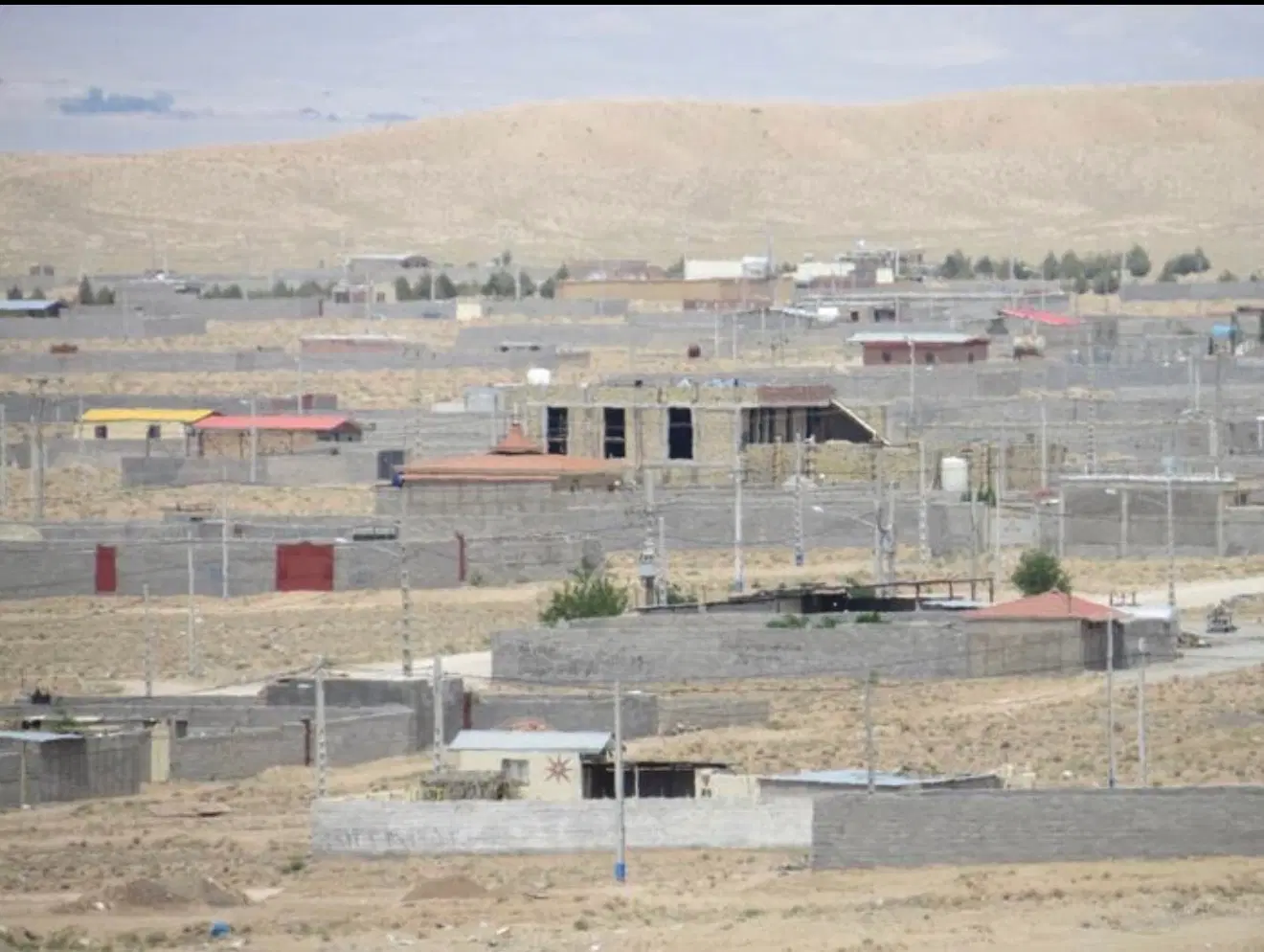 زمین جوپارستان