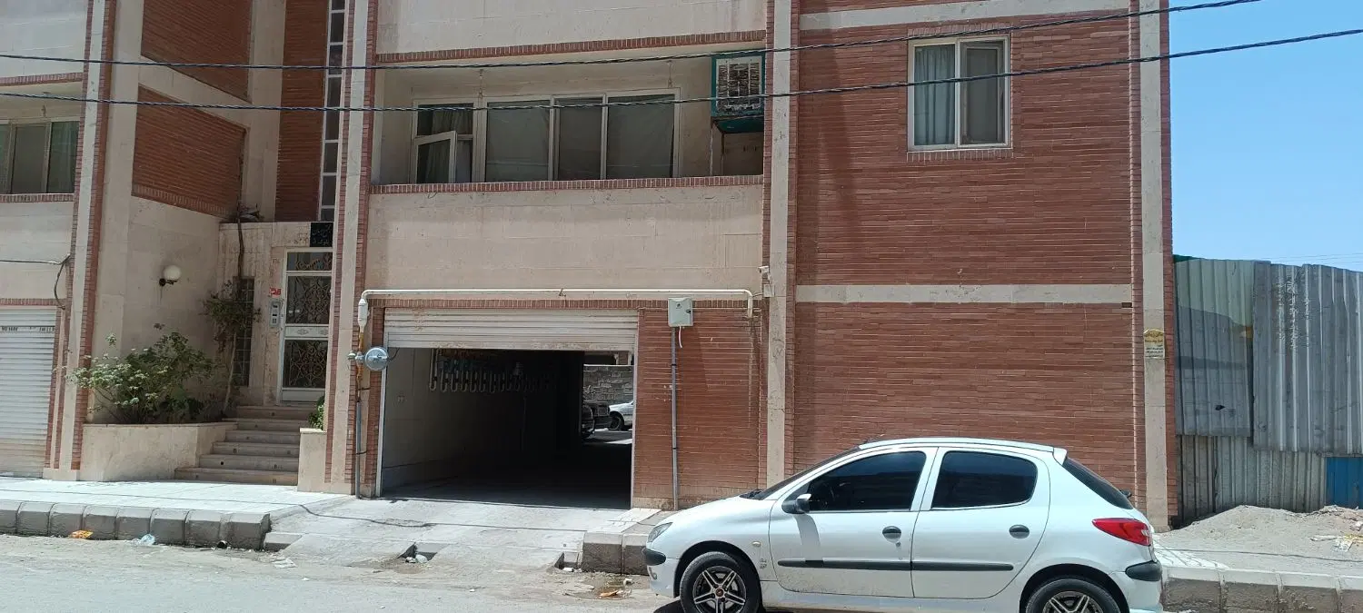فروش آپارتمان جهان عمران فاز۳نجف شهرسندتک برگ
