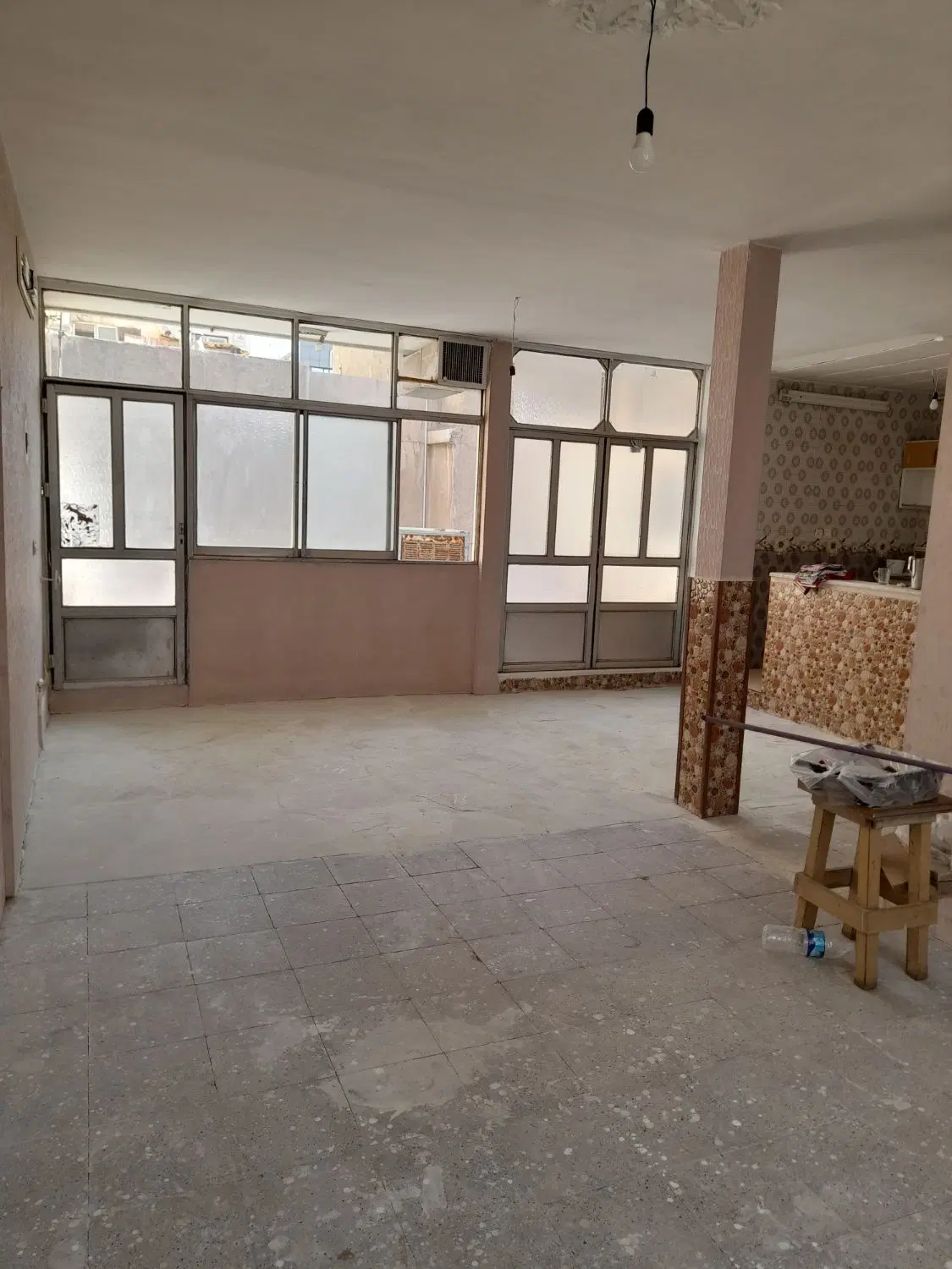 اجاره یک طبقه مستغلاتی ۸۰ متری