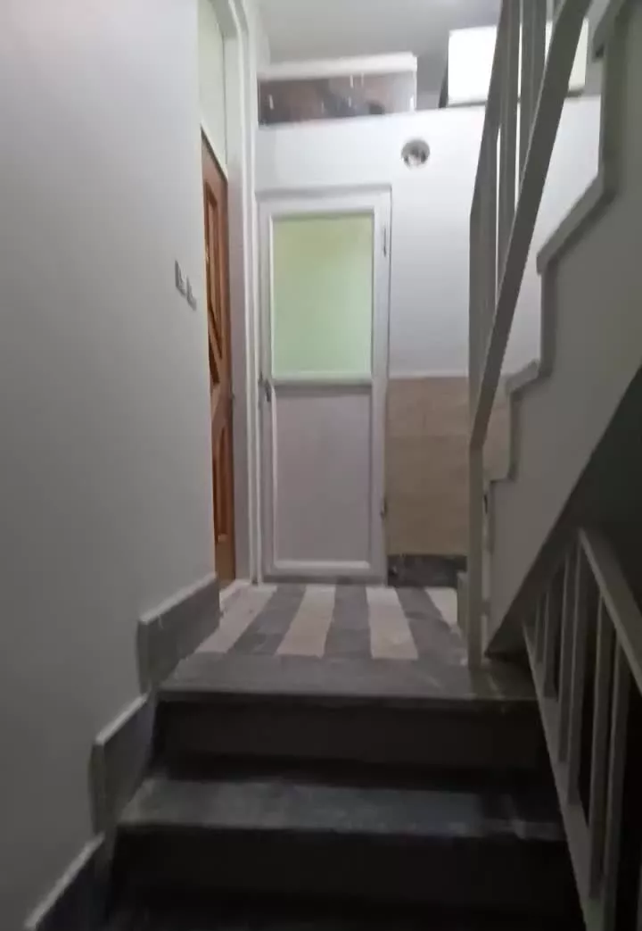 ۴۰ متر طبقه