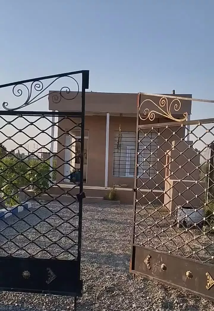 ویلا باغ و باغچه