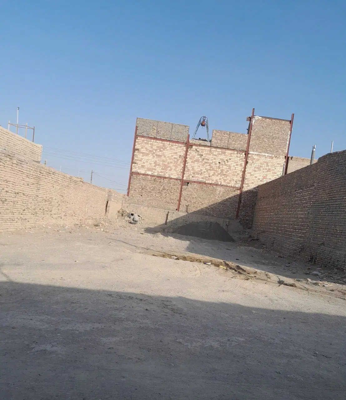 زمین فروشی در روستای سرحدی زابل