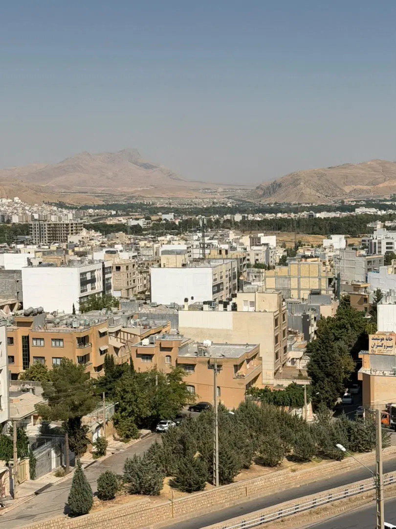 آپارتمان 130متری ساخت 1398 دکتر حسابی