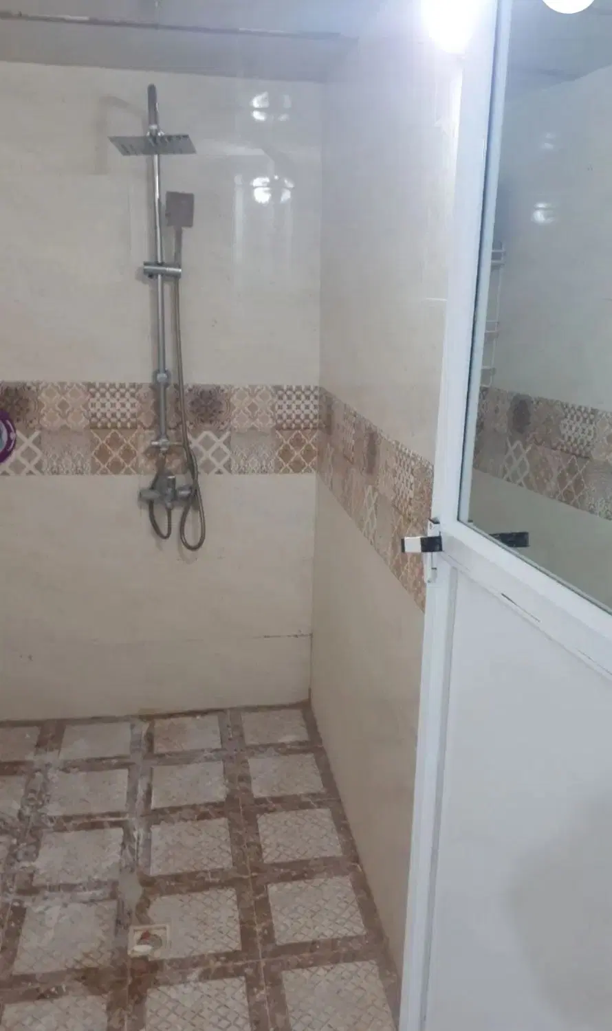 آپارتمان ۸۵ متری شهرک شهرداری