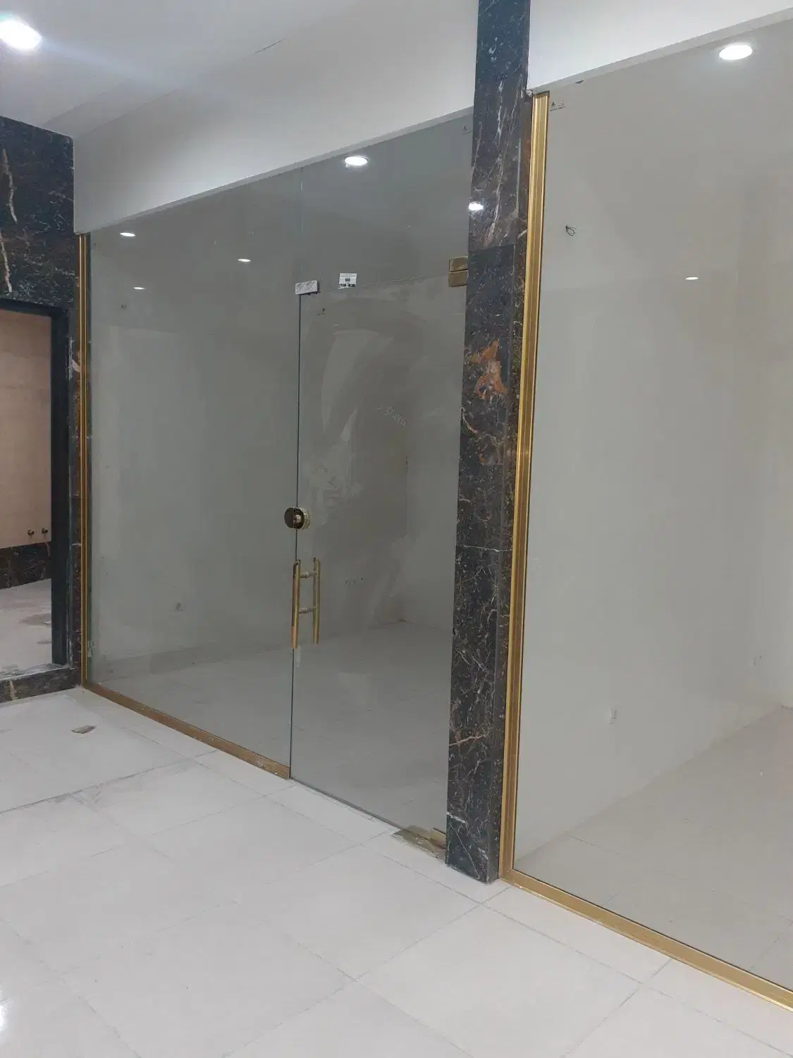 اجاره ۱۰متر مغازه