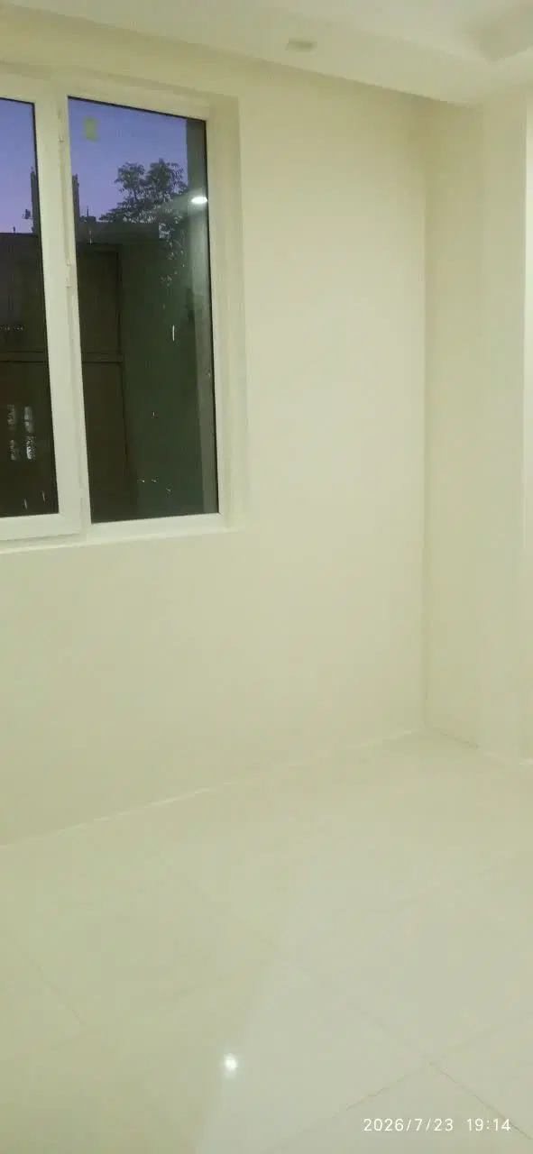 آپارتمان ۱۰۰متری سنددار