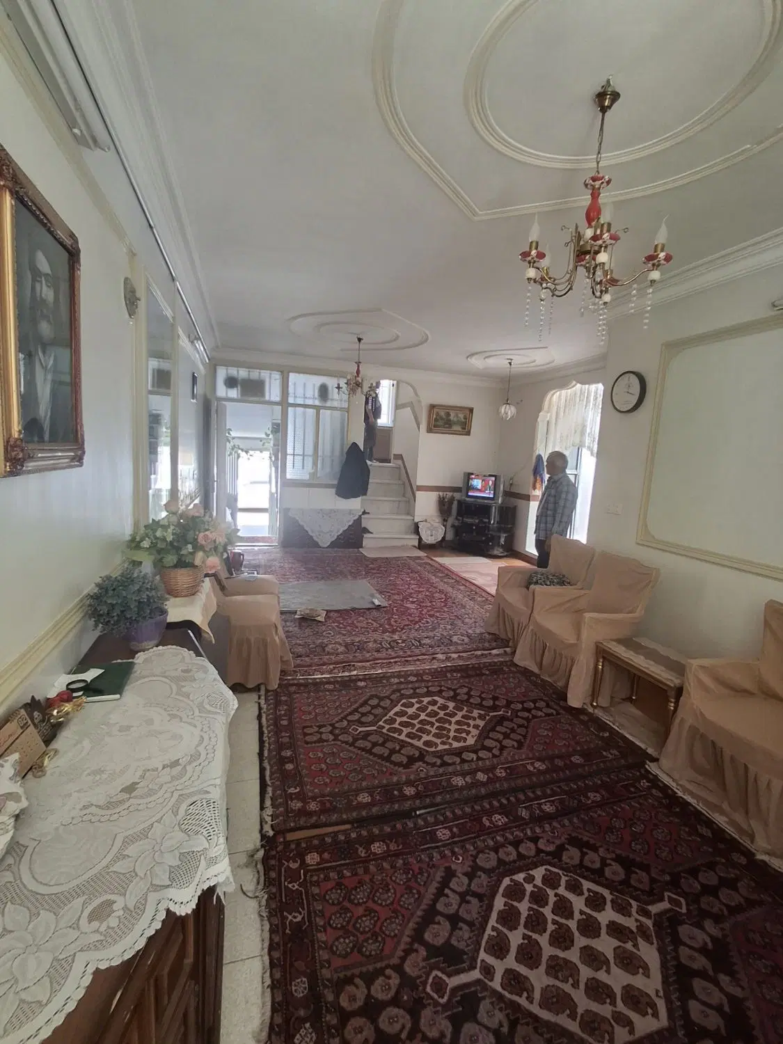 اجاره ویلایی دربست خ اطلس