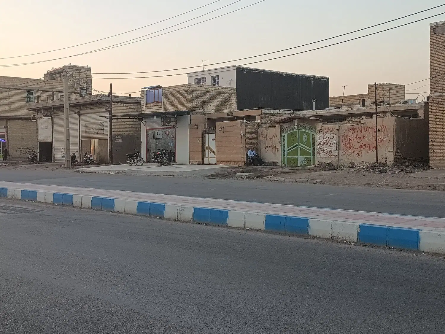 خانه مسکونی با موقعیت خوب