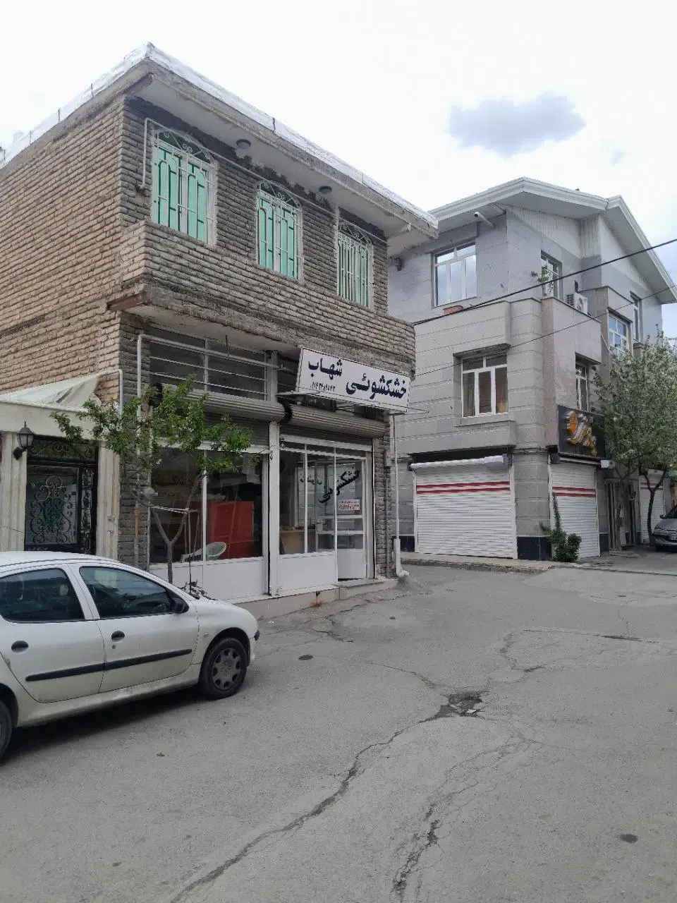 مسکونی و  تجاری موقعیت عالی قهوه قاباغی