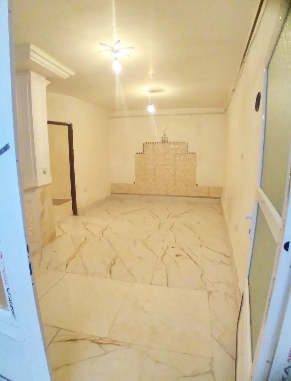 خانه در خلیل آباد کوی شهید آسیابی .