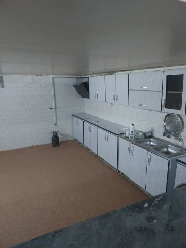 یک باب زیر زمین اجاره داده میشود