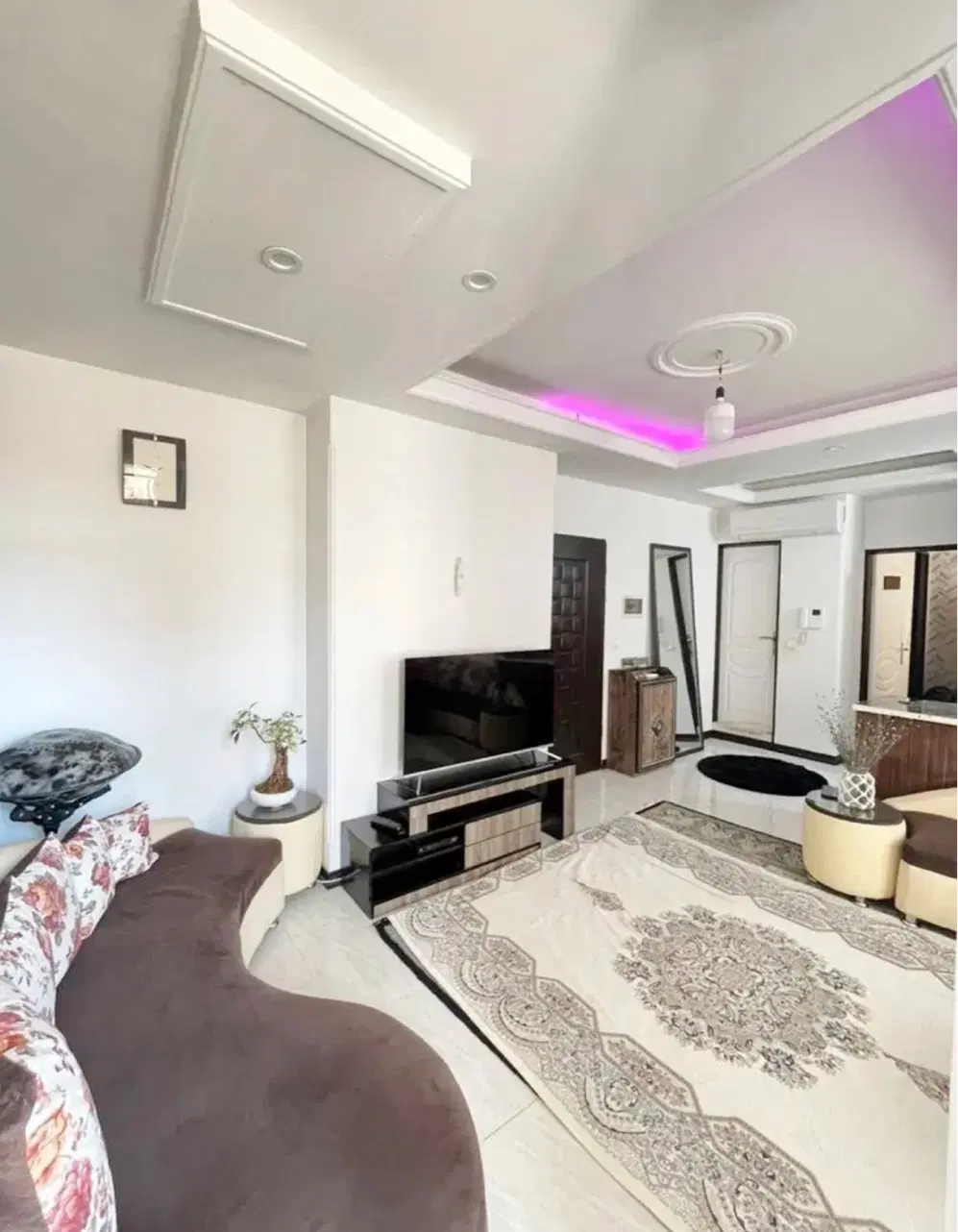 سوییت ۴۲ متری_ سند دار _ تاپ لوکیشن منظریه