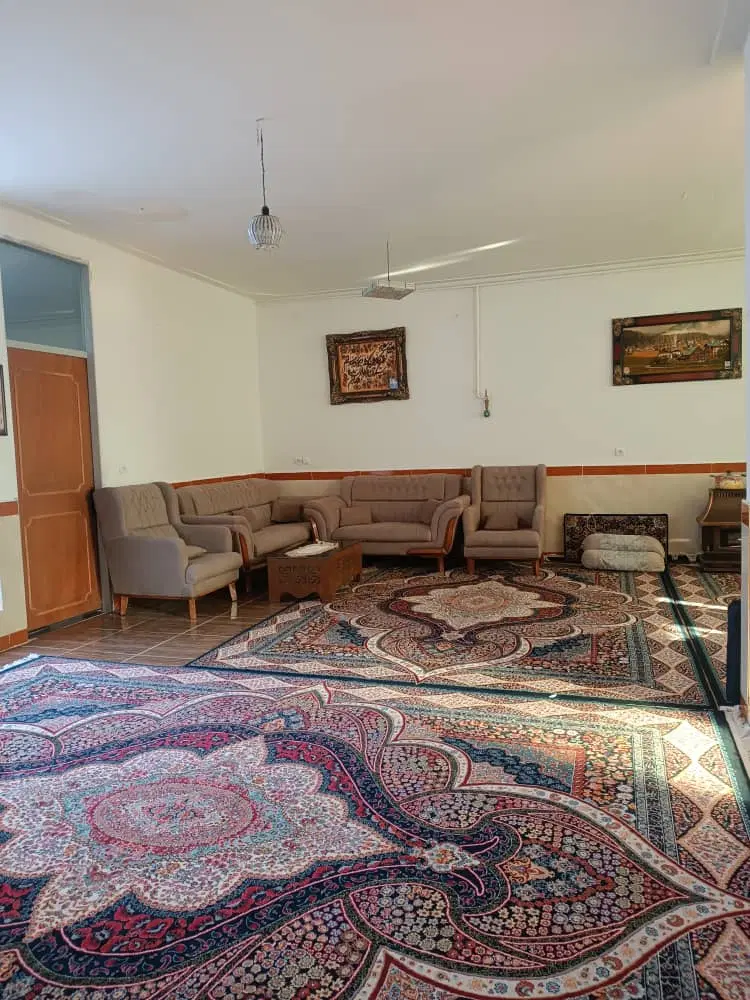 ویلایی ۲۰۰متری شمالی یک طبقه