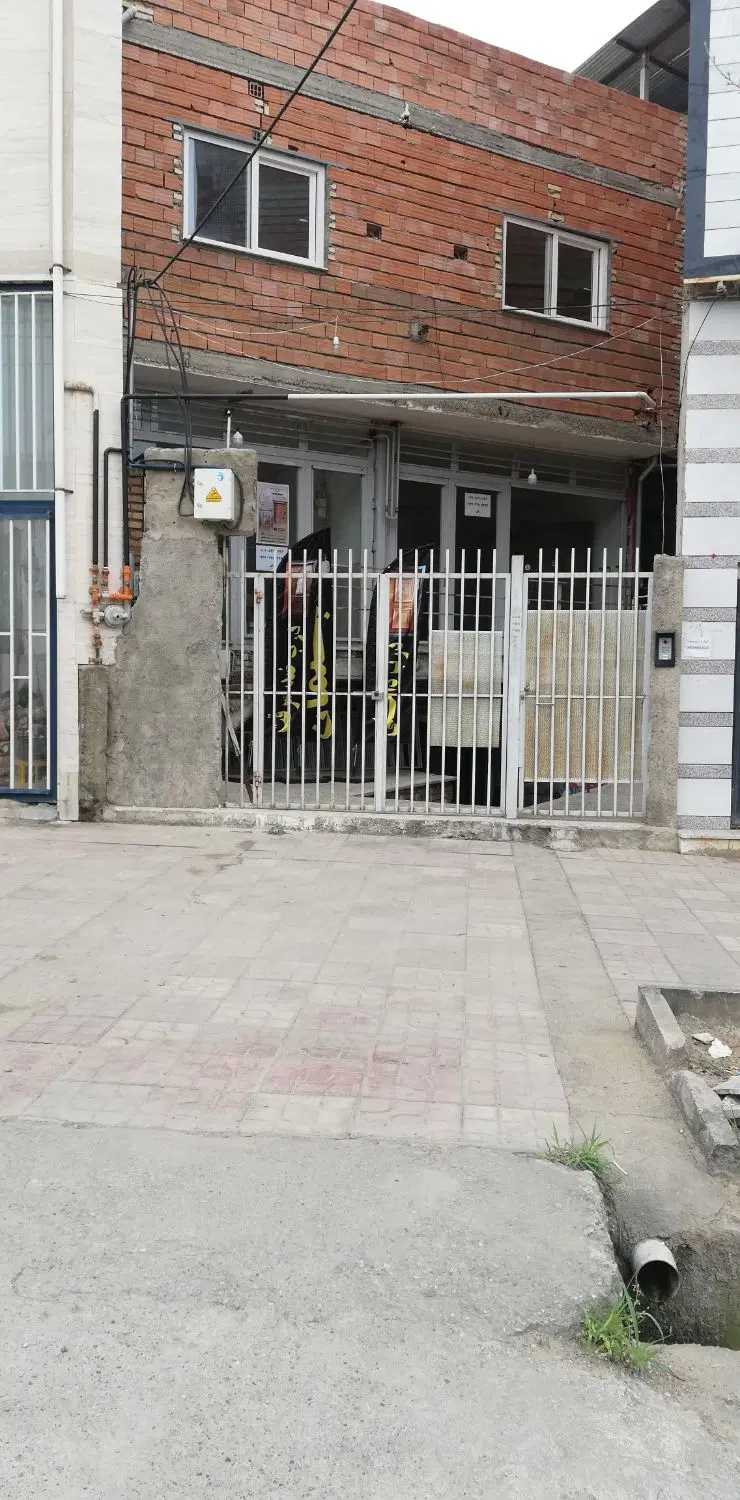 اجاره دو باب مغازه ۲۴ و ۳۲ متری
