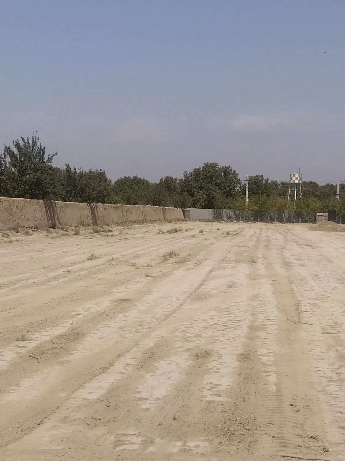 زمین خیابان ابنوس