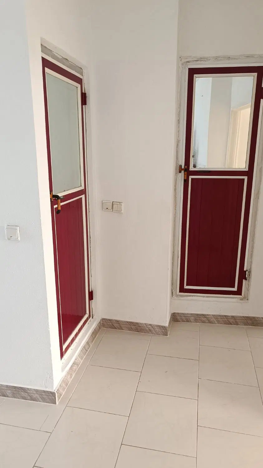 فروش یک واحد آپارتمان