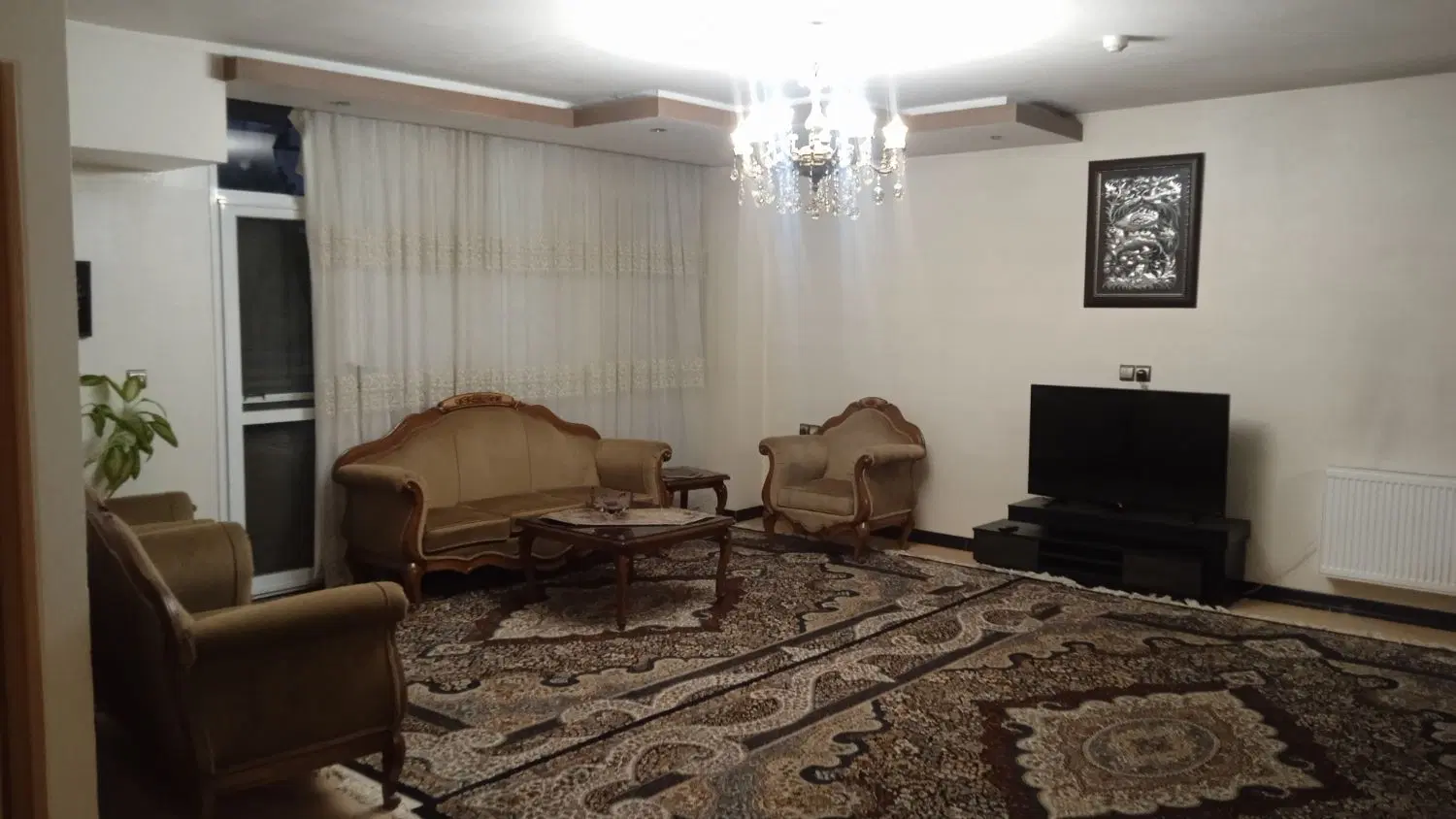 آپارتمان 95متری ایثارگران روبه آفتاب