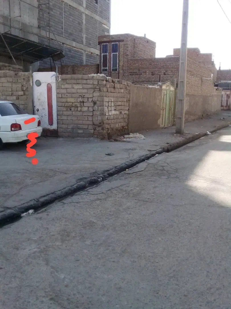 فروش زمین ۲۴۲ متری  در خیابان مدنی موقعیت عالی