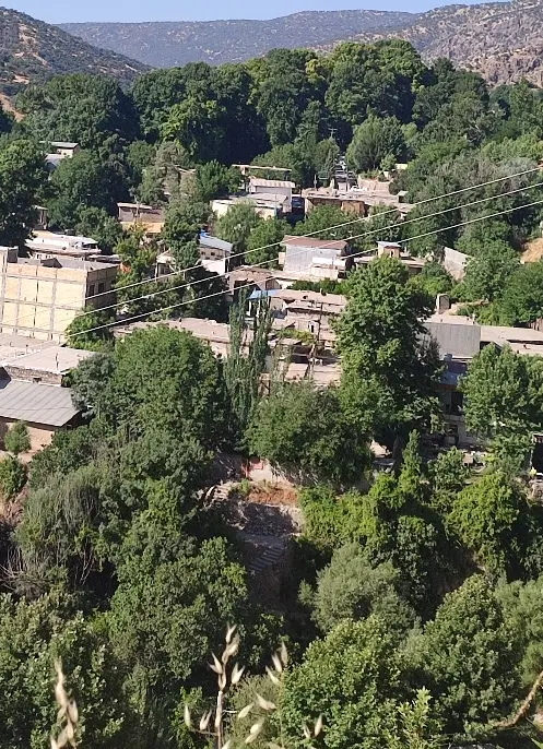 زمین فروشی