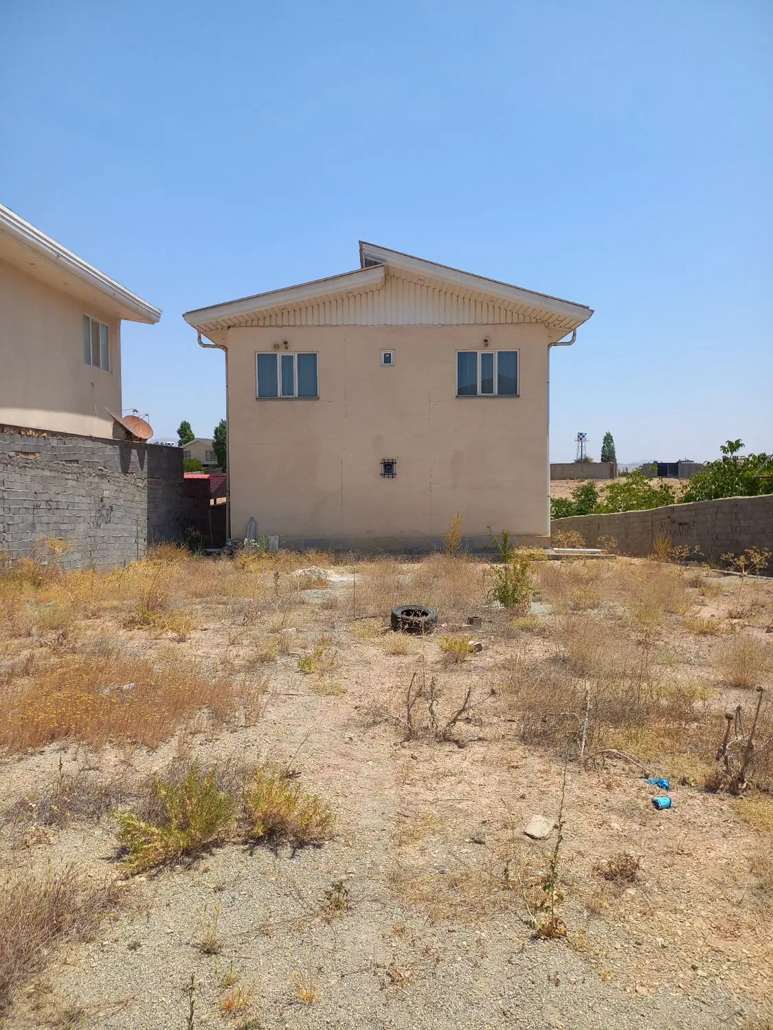 ۲۰۰متر زمین ویلایی دور دیوار(خیابان معراج)