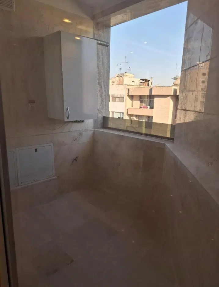 ۱۴۳متر۳خواب۲پارکینگ سندی کلیدنخورده