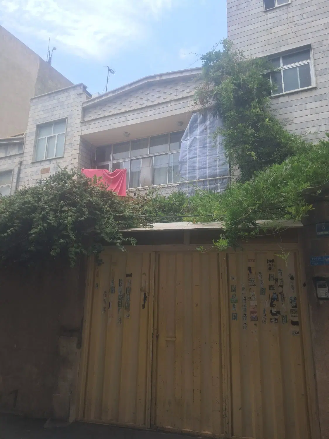 ملک مسکونی کلنگی