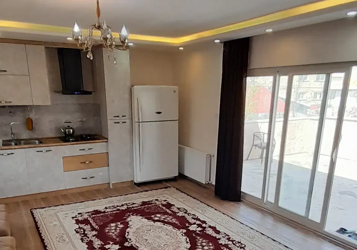 سوئیت فوق تمیز در رشت با دو پارکینگ