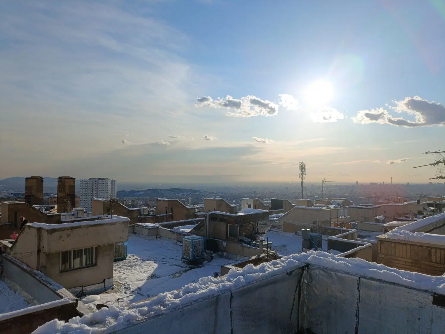 تهاتر ملک کلنگی پاسداران با آپارتمان نوساز حکیمیه
