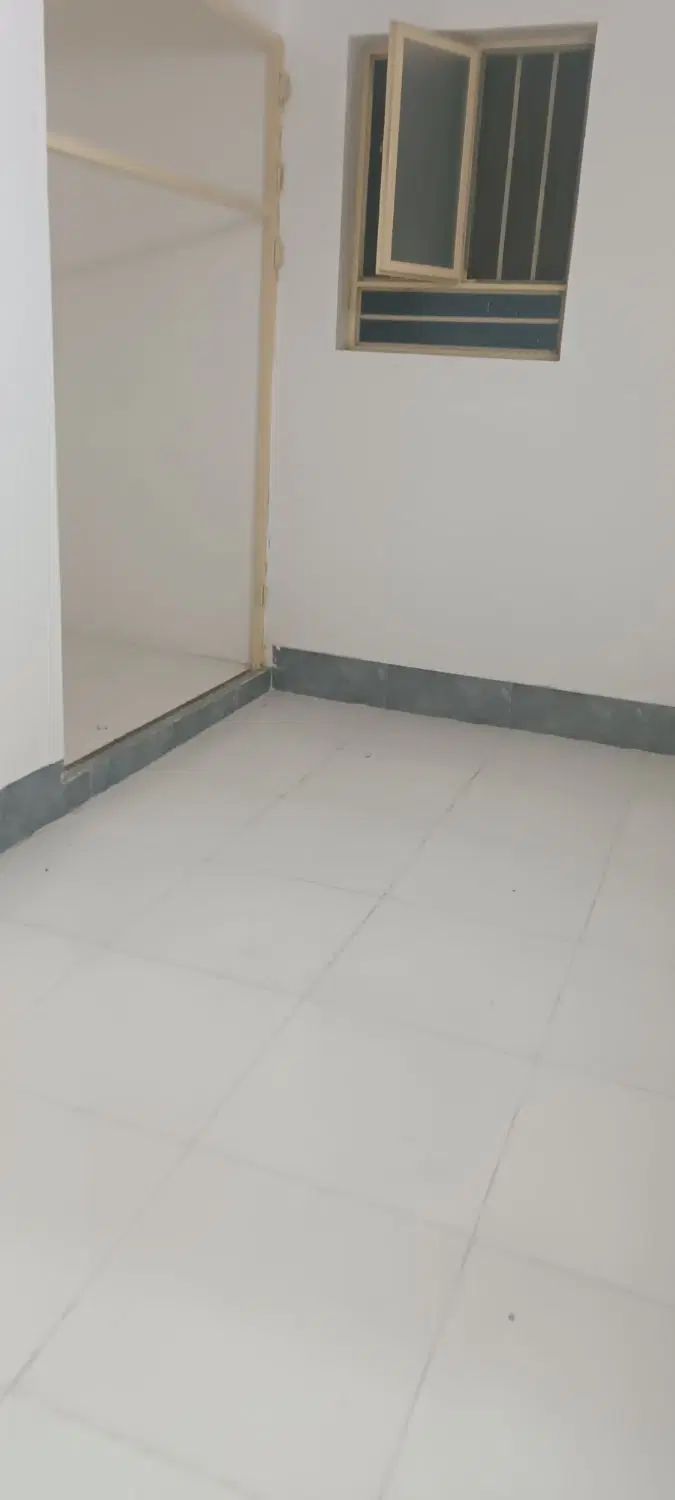 اجاره منزل طبقه یک کشاورز ۱۴ اول کوچه