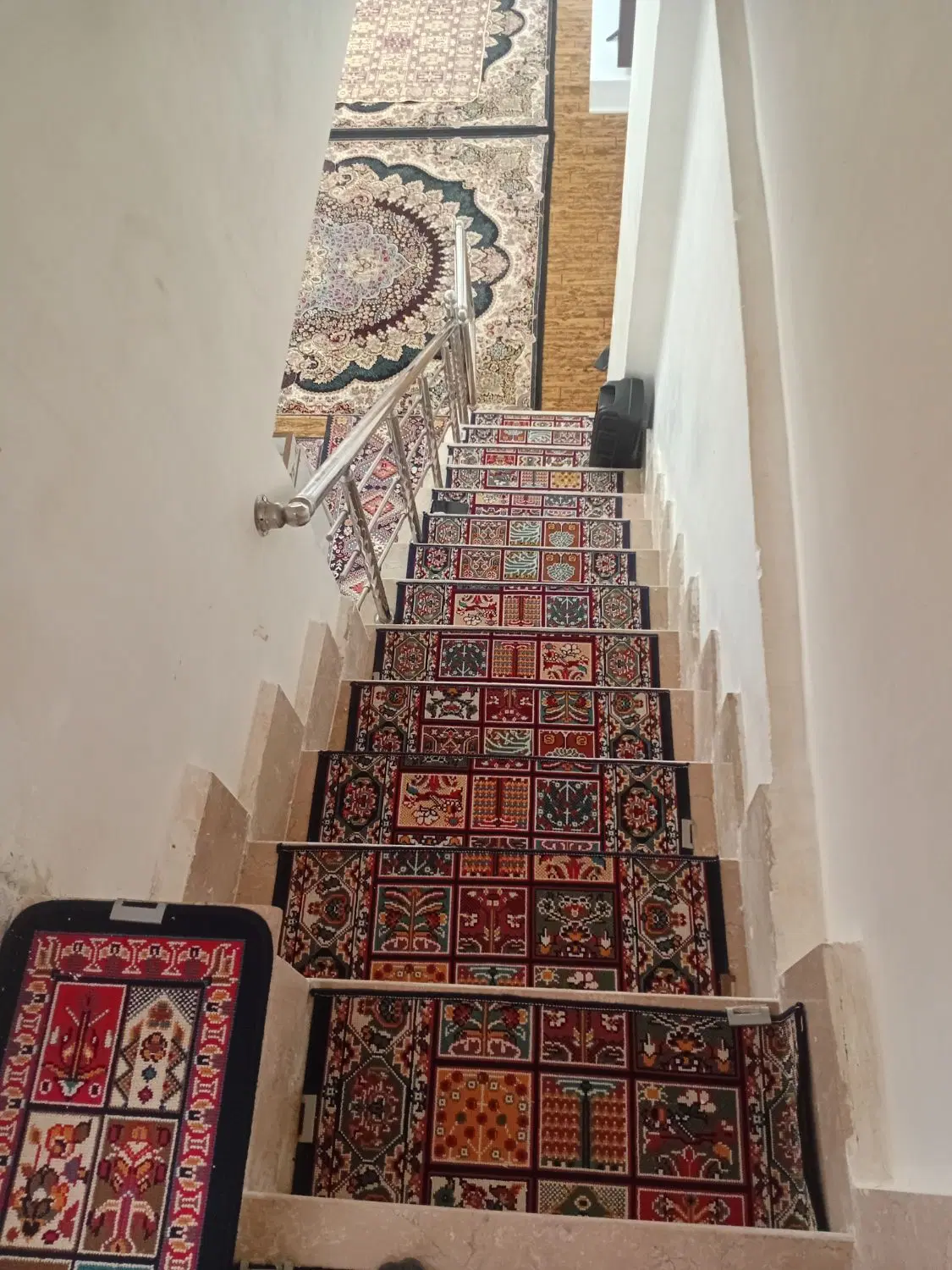 فروش خانه حیاط دار مشگین جاده پریخان