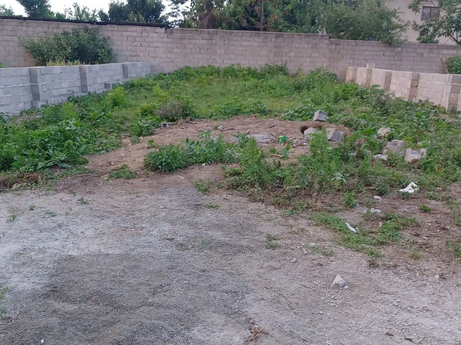 ۲۵۶متر زمین مسکونی دیناچال سند دار